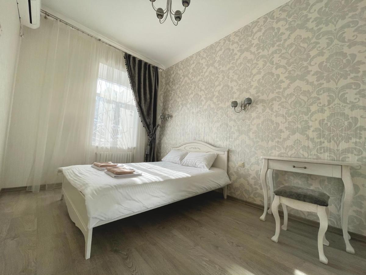 Cozy Apartment On Greek Street 15 Одеса Екстер'єр фото