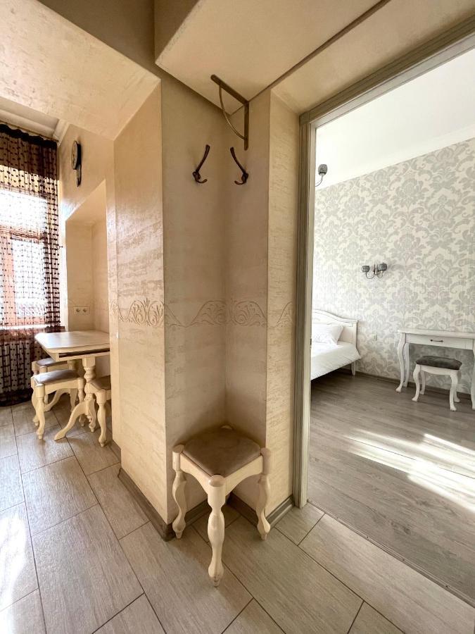 Cozy Apartment On Greek Street 15 Одеса Екстер'єр фото