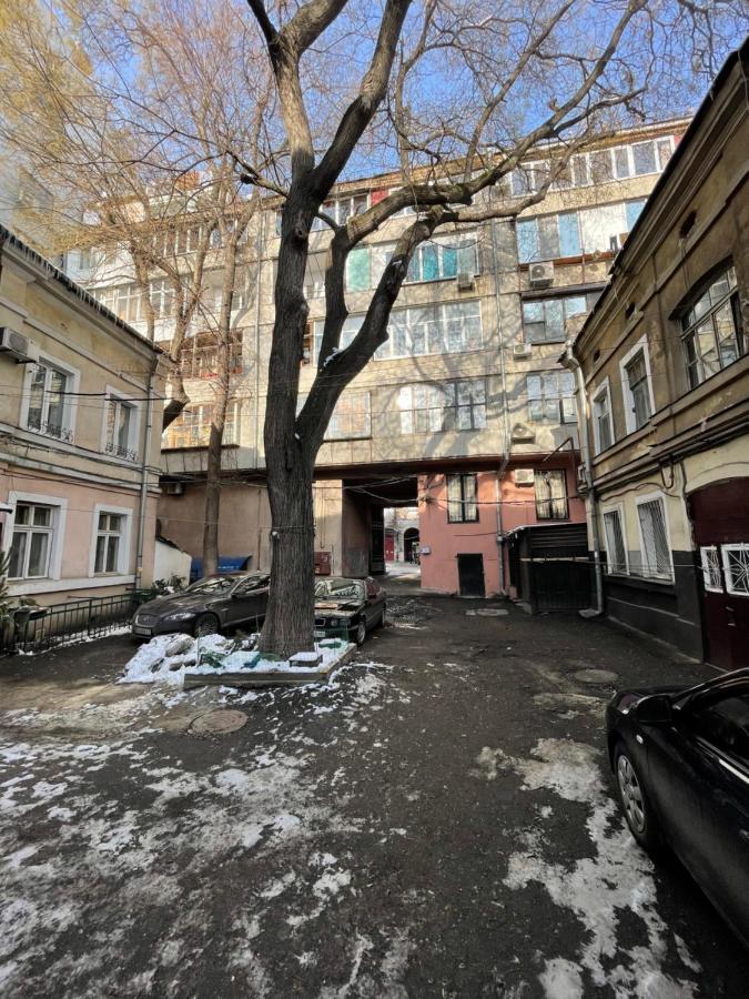 Cozy Apartment On Greek Street 15 Одеса Екстер'єр фото